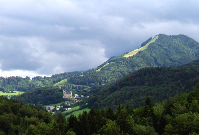 El Dürrnberg, la terraza elevada sobre Hallein donde estaban las minas de sal celtas.
